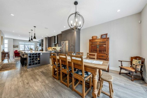 1514 33 Avenue Sw, Calgary, AB - Indoor Photo Showing Dining Room