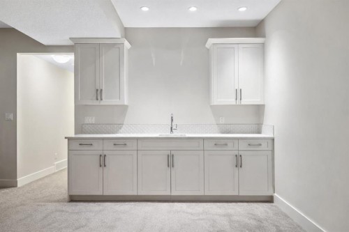 1514 33 Avenue Sw, Calgary, AB - Indoor