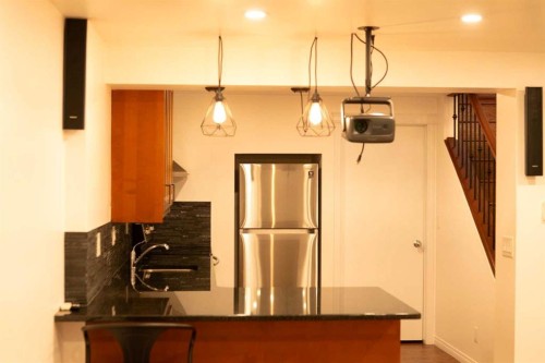 282 Chapalina Terrace Se, Calgary, AB - Indoor Photo Showing Kitchen