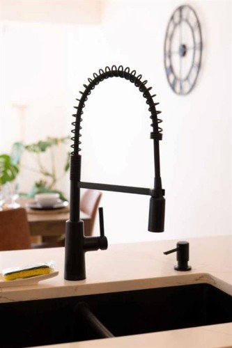 282 Chapalina Terrace Se, Calgary, AB - 