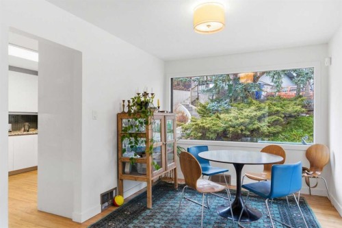 2910 Marquette Street Sw, Calgary, AB - Indoor Photo Showing Dining Room