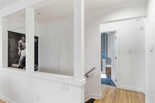 2910 Marquette Street Sw, Calgary, AB - Indoor Photo Showing Other Room