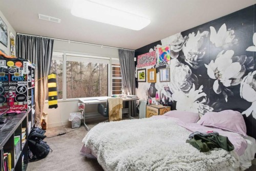 2910 Marquette Street Sw, Calgary, AB - Indoor Photo Showing Bedroom