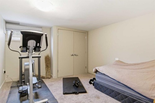 2910 Marquette Street Sw, Calgary, AB - Indoor Photo Showing Gym Room