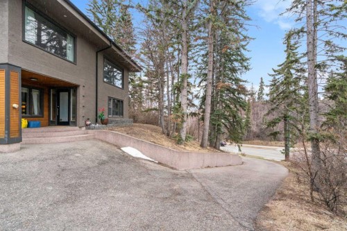 2910 Marquette Street Sw, Calgary, AB - Outdoor