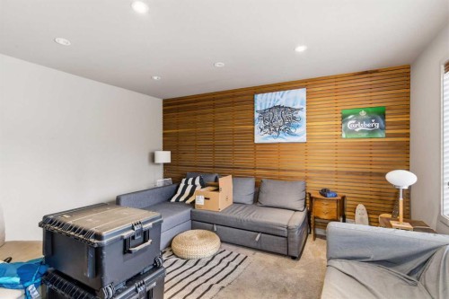2910 Marquette Street Sw, Calgary, AB - Indoor