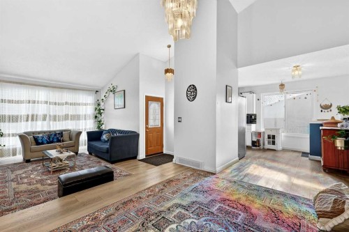 236 Mckerrell Way Se, Calgary, AB - Indoor