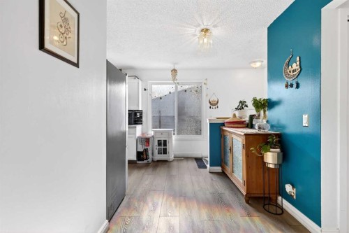 236 Mckerrell Way Se, Calgary, AB - Indoor Photo Showing Other Room