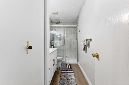 236 Mckerrell Way Se, Calgary, AB - Indoor