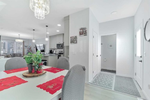 371 Fireside Way, Cochrane, AB - Indoor Photo Showing Dining Room