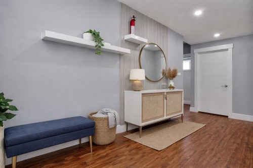 302 Kinniburgh Rd, Chestermere, AB - Indoor