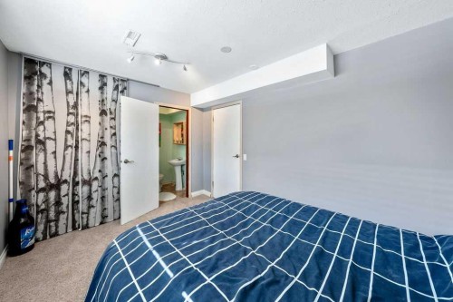 50 Cedarwood Rise Sw, Calgary, AB - Indoor