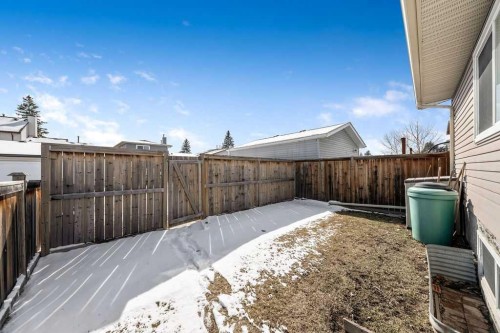50 Cedarwood Rise Sw, Calgary, AB - Outdoor With Exterior