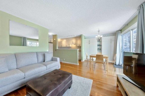 50 Cedarwood Rise Sw, Calgary, AB - Indoor Photo Showing Living Room