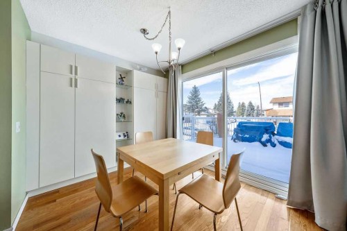 50 Cedarwood Rise Sw, Calgary, AB - Indoor Photo Showing Dining Room
