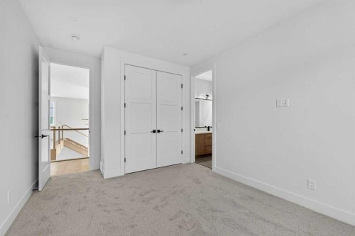 960 South Shore Terrace, Chestermere, AB - Indoor Photo Showing Other Room