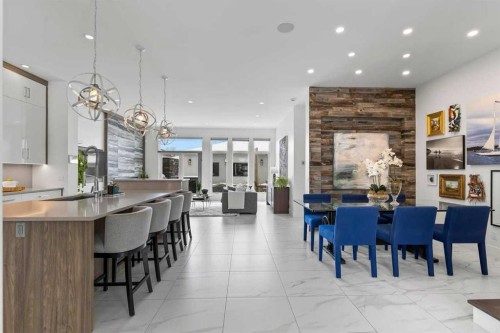 511 7 Street Ne, Calgary, AB - Indoor Photo Showing Dining Room