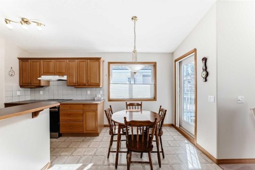220 Rocky Ridge Villas Nw, Calgary, AB - Indoor