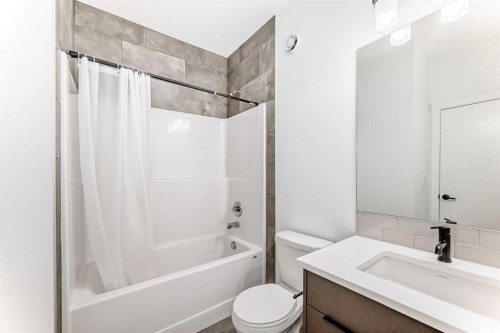 357 Calhoun Common Ne, Calgary, AB - Indoor Photo Showing Bathroom