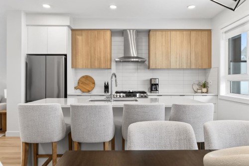 10 Currie Walk Sw, Calgary, AB - Indoor