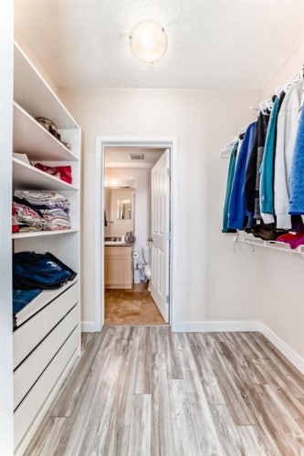2202-333 Taravista Drive Ne, Calgary, AB - Indoor With Storage