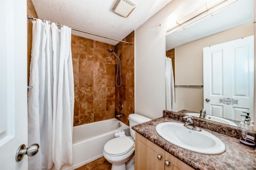 2202-333 Taravista Drive Ne, Calgary, AB - Indoor Photo Showing Bathroom