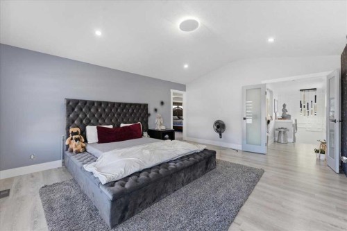 73 Saddleland Close Ne, Calgary, AB - Indoor Photo Showing Bedroom