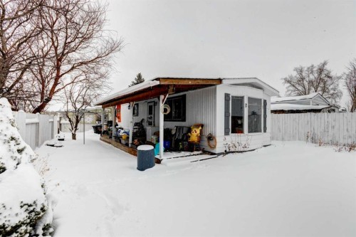 93 Huntstrom Drive Ne, Calgary, AB - Outdoor