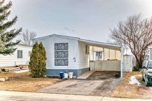 93 Huntstrom Drive Ne, Calgary, AB - Outdoor