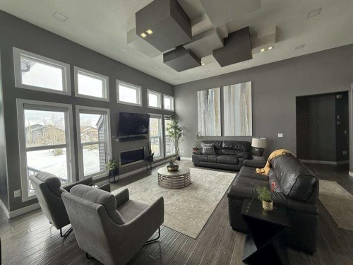 10522 101 Avenue, Sexsmith, AB - Indoor Photo Showing Living Room With Fireplace