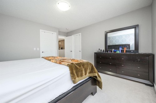 5 Masters Street Se, Calgary, AB - Indoor Photo Showing Bedroom