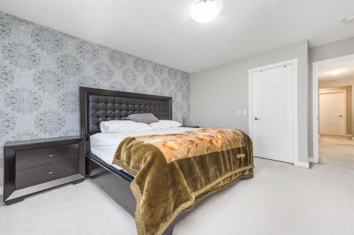 5 Masters Street Se, Calgary, AB - Indoor Photo Showing Bedroom