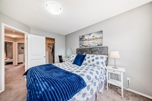 44 Legacy Crescent Se, Calgary, AB - Indoor Photo Showing Bedroom
