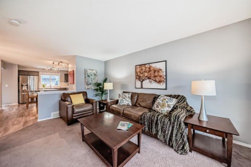44 Legacy Crescent Se, Calgary, AB - Indoor Photo Showing Living Room