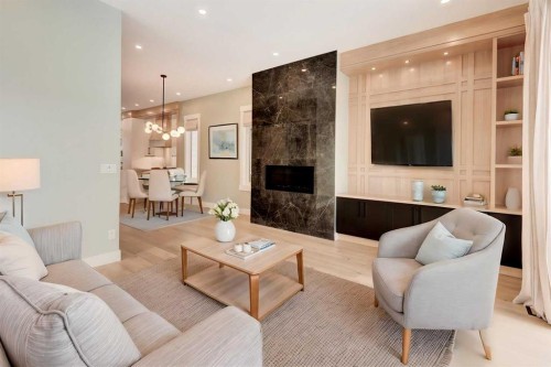 2425 27 Street Sw, Calgary, AB - Indoor Photo Showing Living Room