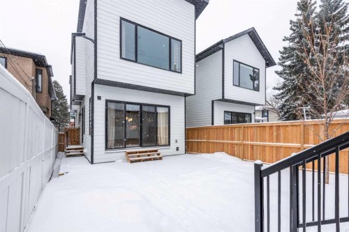 2425 27 Street Sw, Calgary, AB - Outdoor With Exterior