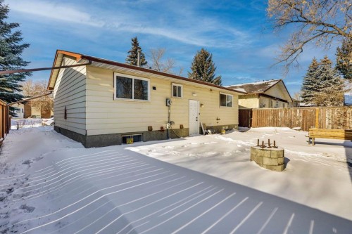 363 Templeside Circle Ne, Calgary, AB - Outdoor