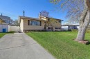68 West Glen Crescent Sw, Calgary, AB  - Outdoor 
