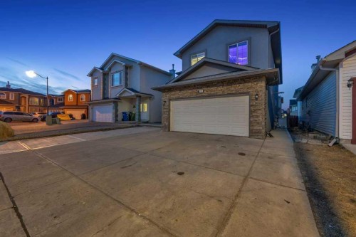 107 Taracove Landing Ne, Calgary, AB - Outdoor