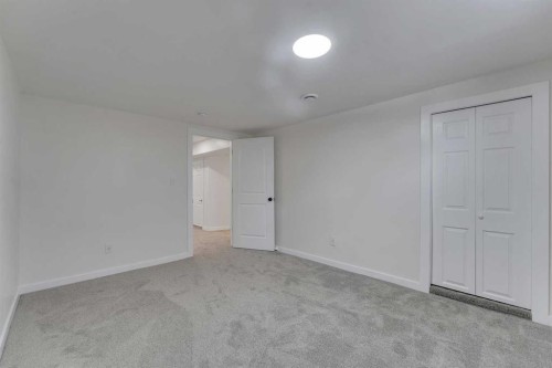 4824 Claret Street Nw, Calgary, AB - Indoor Photo Showing Other Room