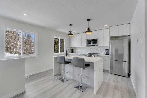 4824 Claret Street Nw, Calgary, AB - Indoor Photo Showing Kitchen With Upgraded Kitchen