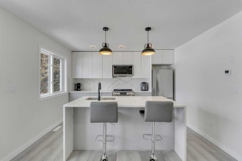 4824 Claret Street Nw, Calgary, AB - Indoor Photo Showing Kitchen With Upgraded Kitchen