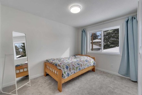 4824 Claret Street Nw, Calgary, AB - Indoor Photo Showing Bedroom