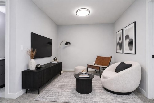 1955 Mccaskill Drive, Crossfield, AB - Indoor