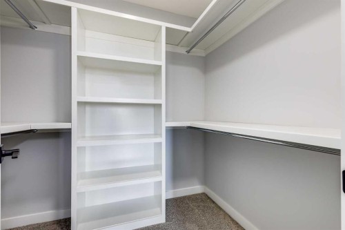 1955 Mccaskill Drive, Crossfield, AB - Indoor With Storage