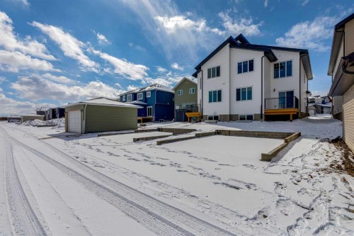 1955 Mccaskill Drive, Crossfield, AB - Outdoor