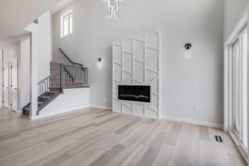 1955 Mccaskill Drive, Crossfield, AB - Indoor