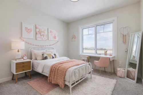 1989 Mccaskill Drive, Crossfield, AB - Indoor Photo Showing Bedroom