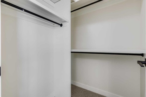 1989 Mccaskill Drive, Crossfield, AB - Indoor