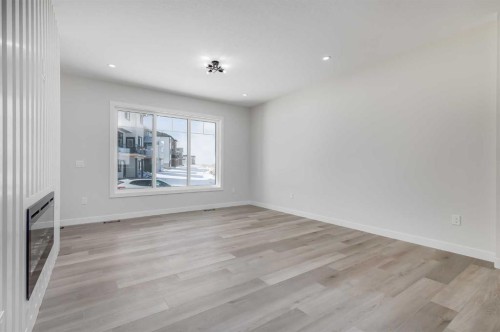 1989 Mccaskill Drive, Crossfield, AB - Indoor Photo Showing Other Room